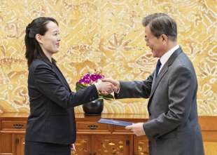 kim yo jong con il presidente sudcoreano moon jae in