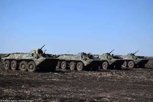 carri armati ucraini in donbass