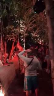 festa clandestina in amazzonia 3