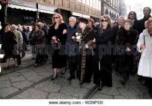 Funerale di Giorgio Strehler - andrea jonasson andrea soleri ferruccio cortese-valentina mara bugni