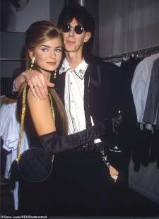 Paulina Porizkova con il marito Ric Ocasek nel 1990