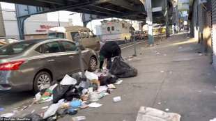 senzatetto e drogati a philadelphia 12
