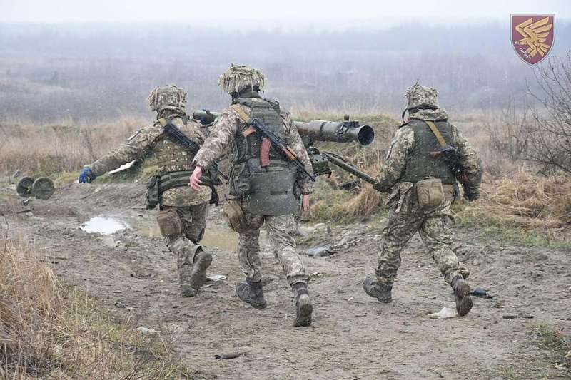 soldati ucraina.