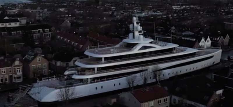 yacht sui canali olandesi 6