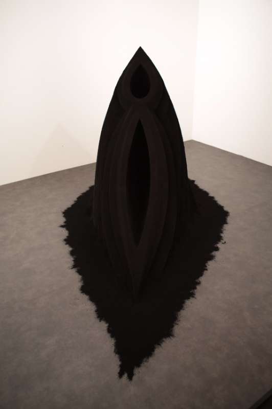 Anish Kapoor - Galleria Accademia 09