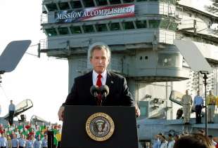 bush e la missione in iraq