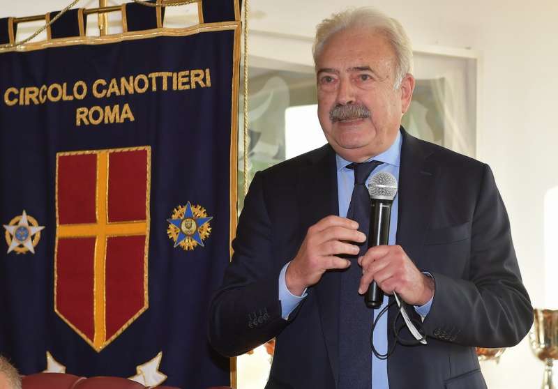 paolo vitale presidente del circolo canottieri roma foto di bacco