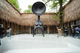 Simone Leigh - U.S.-Pavilion-Venice-Art-Biennale-2022