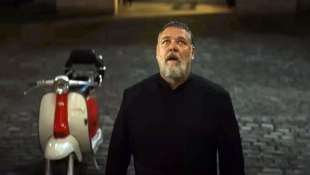 russell crowe in l esorcista del papa 1
