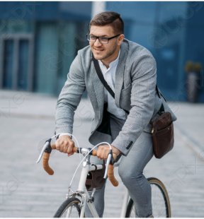 al lavoro in bicicletta