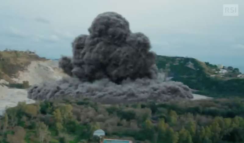 il documentario della tv svizzera rsi sull eruzione dei campi flegrei 3