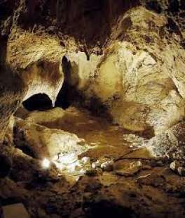 grotta guattari 2