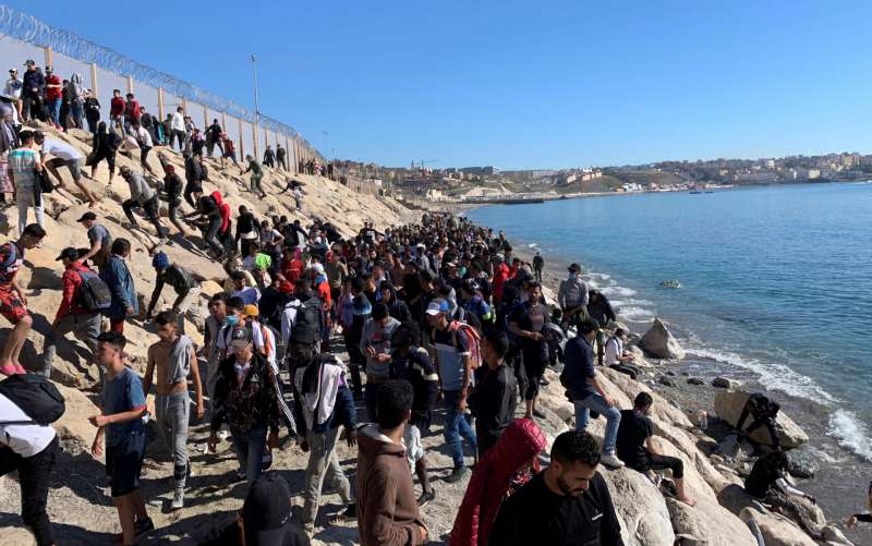 Migranti a Ceuta 2