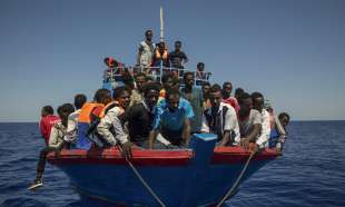 sbarco migranti lampedusa 2
