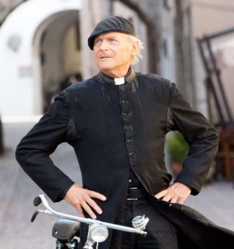 terence hill in don matteo 3