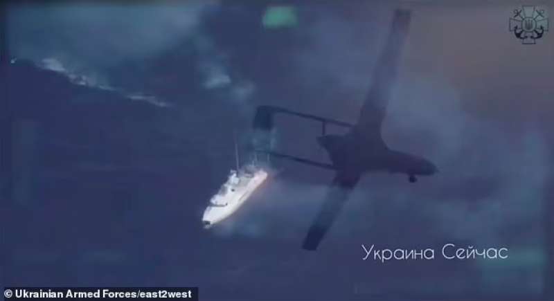 Drone abbatte nave russa
