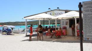 kando beach