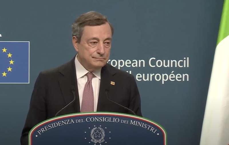 mario draghi in conferenza stampa dopo il consiglio europeo 1