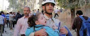 siriani sotto i barili bomba 1