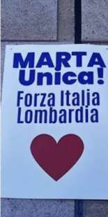 CONVENTION DI FORZA ITALIA - STRISCIONE PER MARTA FASCINA