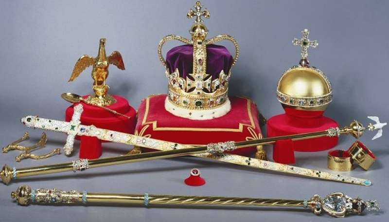 i gioielli della corona inglese