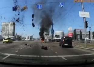 missile cade in strada a kiev 1