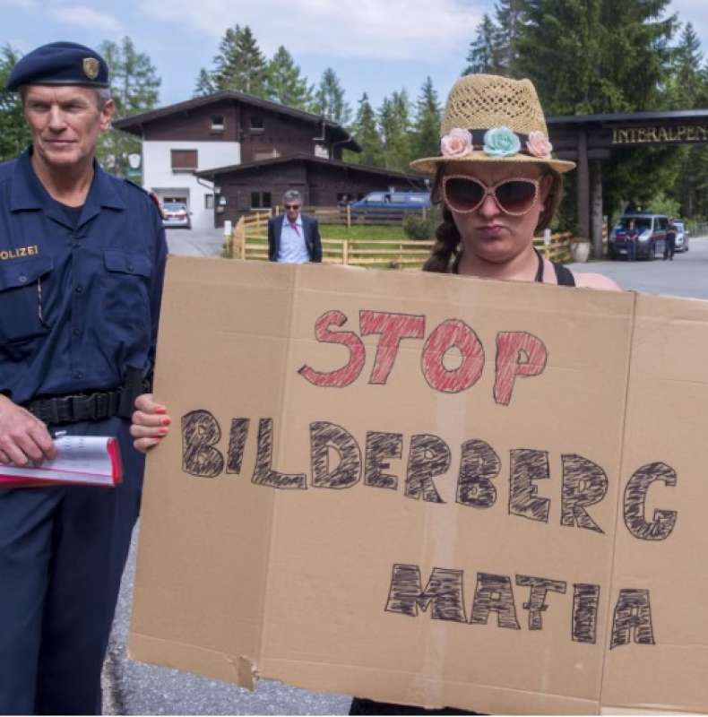 proteste contro il bilderberg meeting 1