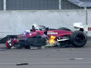 alex zanardi incidente sul circuito di lausitzring nel 2001 6