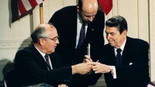 Gorbaciov Reagan