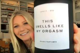 gwyneth paltrow e la candela all'odore del suo orgasmo 1