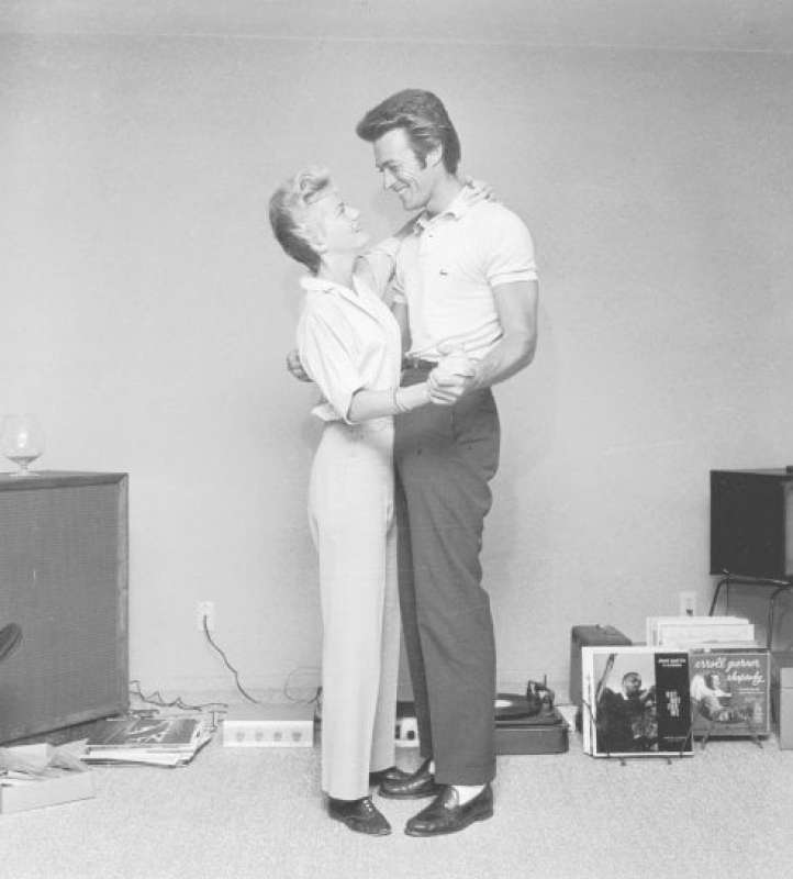 maggie johnson con clint eastwood nel 1960