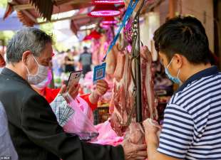 mercato di wuhan