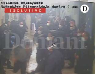 le violenze dei poliziotti sui detenuti a santa maria capua vetere 3