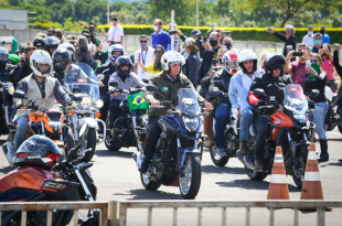 motociclisti in brasile per bolsonaro