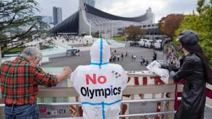 proteste olimpiadi tokyo 6