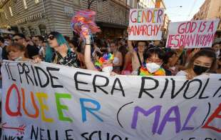 roma pride 2021 foto di bacco (50)