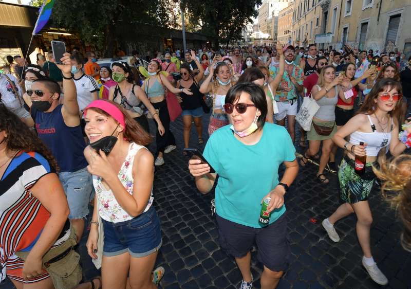 roma pride 2021 foto di bacco (97)