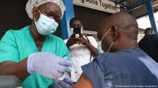 vaccino covid africa 1