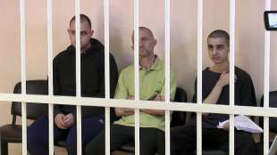 i tre combattenti condannati a morte nella repubblica di donetsk 5