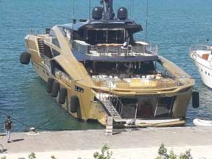 lo yacht khalilah 2