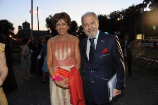 Antonio Caprarica e moglie