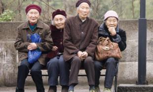 anziani cinesi