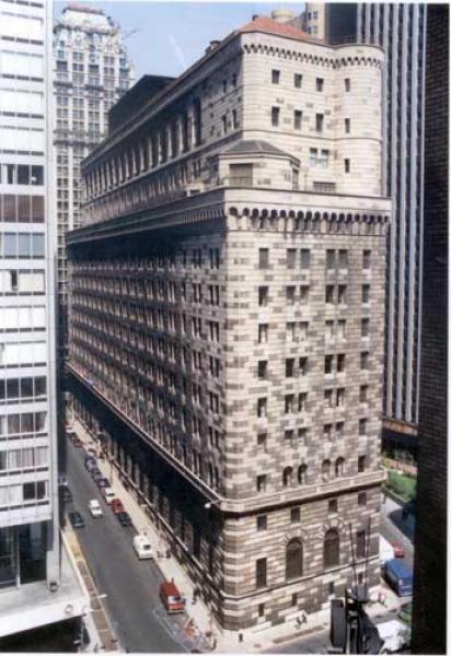 LA FEDERAL RESERVE BANK DI NEW YORK