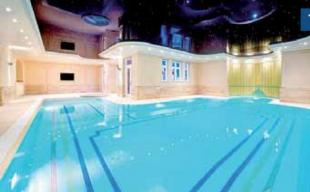 villa di ablyazov piscina