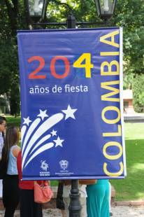 festa colombiana all' aranciera manifesto dell indipendenza