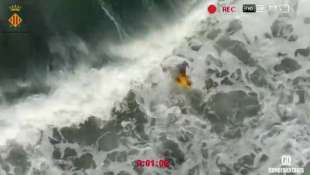 drone salvataggio in mare