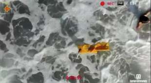 drone salvataggio in mare 6