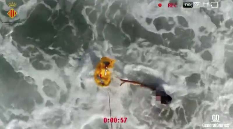 drone salvataggio in mare 7