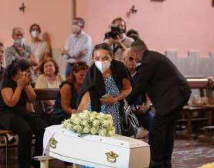 funerali di diana pifferi 8
