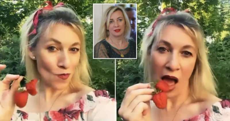 il video di maria zakharova che mangia le fragole 14